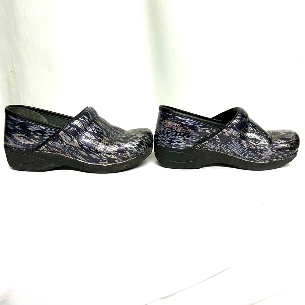 Dansko xp clogs - Picture 3 of 7